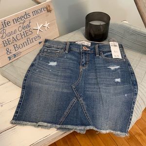Abercrombie Kids Denim Skirt 11/12 NWT